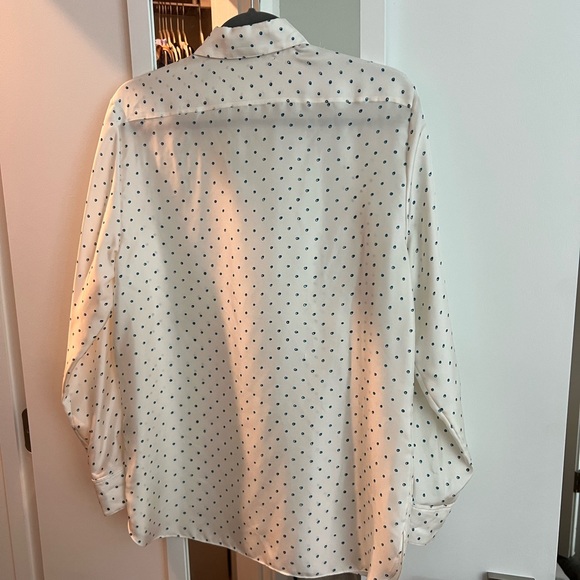 Oversized Theory Silk Blouse - Picture 3 of 3